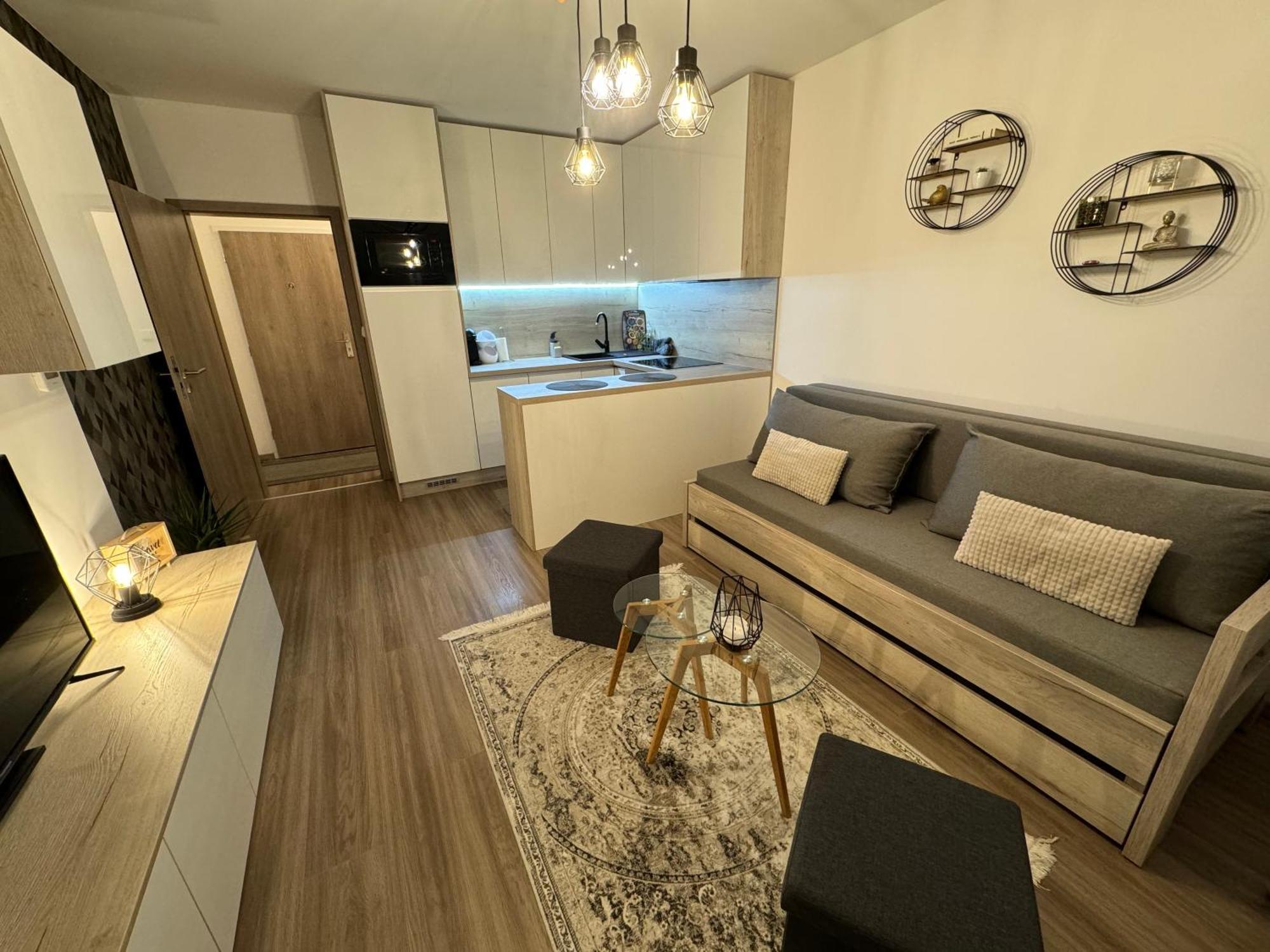 Moderny Apartman S Vyhladom Na Vysoke Tatry Poprad Exterior photo